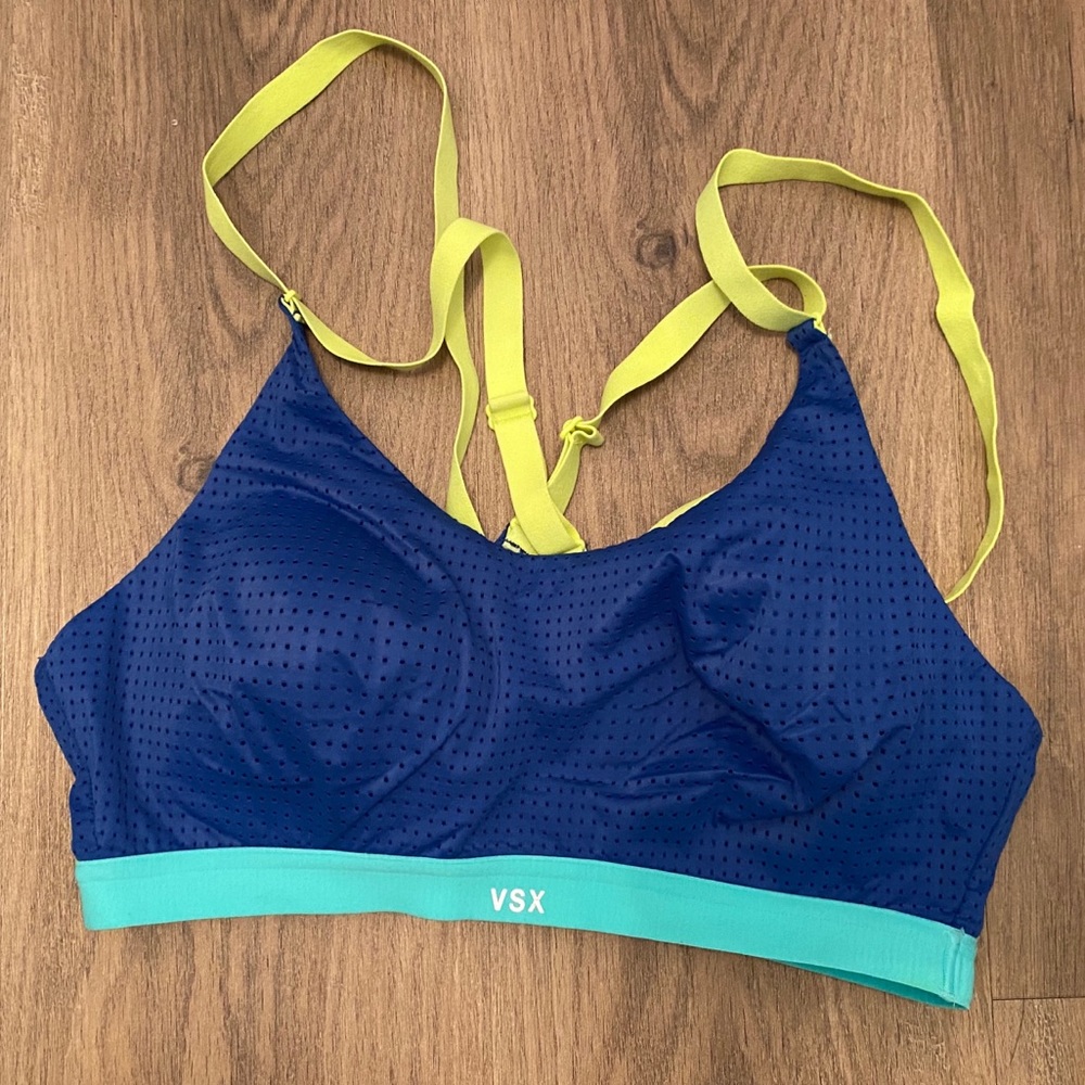 Victoria’s Secret VSX Sports Bra